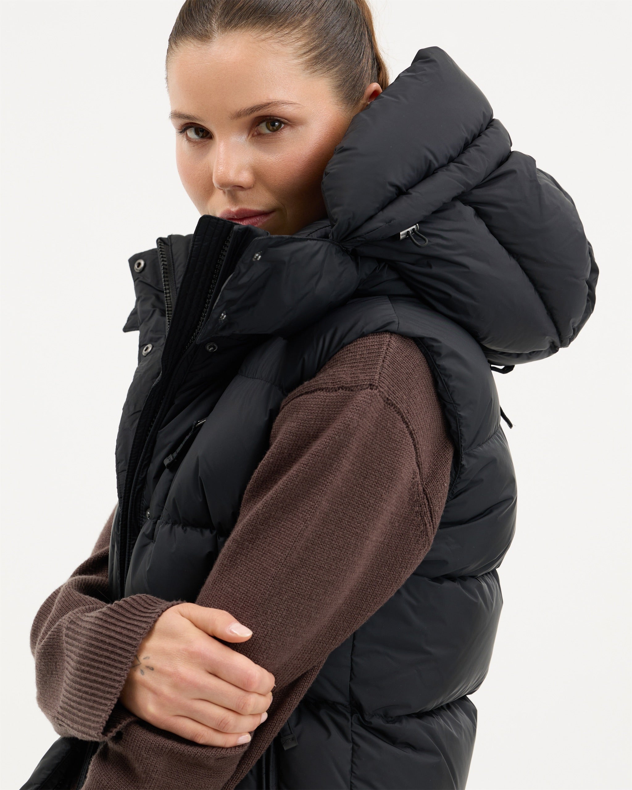 STELLA VEST
